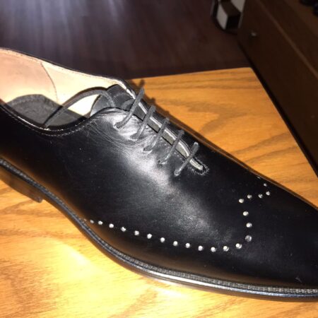 Whole Cut Punch T Furma Black