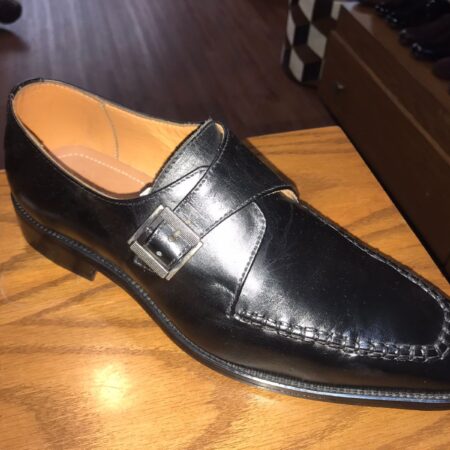 Side Buckel T Furma Black