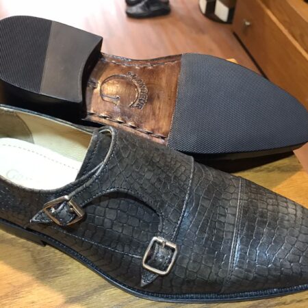 Double Buckel Crocodile Grey