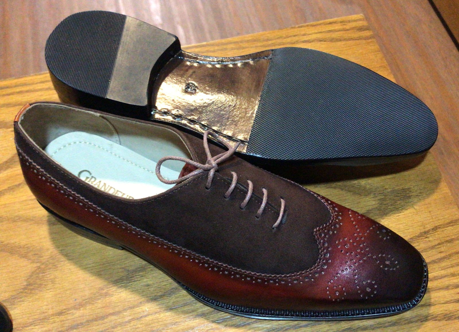 Half Suede Lace up wing tip Brouge shoe